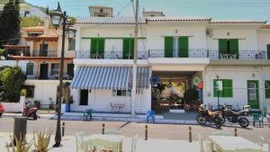 Ενοικιαζόμενα δωμάτια Τυρός Αρκαδίας, ενοικιαζόμενα διαμερίσματα Τυρός, ξενοδοχείο Τυρός. Διαμονή Τυρός, καταλύματα Τυρός, Μυρτώ