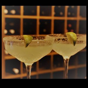 Bistro cafe bar Χολαργός, εστιατόριο Χολαργός, brunch Χολαργός, καφετέρια Χολαργός, μπαρ Χολαργός, γλυκά Χολαργός, γεύμα Χολαργός, μεσημεριανά φαγητά Χολαργός. Δείπνο Χολαργός, πρωινό φαγητό Χολαργός, πίτσες Χολαργός, burgers Χολαργός, Τα Παπάκια