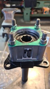 Συστήματα μετάδοσης κίνησης Καλοχώρι Θεσσαλονίκης, δυναμολήπτες Καλοχώρι, σασμανάκια Καλοχώρι, βαλβίδες ανατροπής Καλοχώρι, χειριστήρια αέρος ανατροπής Καλοχώρι, αντλίες ανατροπής-γερανών Καλοχώρι. Αντλίες εμβολοφόρες-γραναζωτές Καλοχώρι, κινήσεις για σιλό πάρτικοφ Καλοχώρι, Εμμανοηλίδης