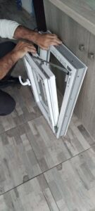 Αλουμινοκατασκευές Αμπελόκηποι Αθήνα, πόρτες ασφαλείας Αμπελόκηποι Αθήνα, παράθυρα Αμπελόκηποι Αθήνα, σίτες Αμπελόκηποι Αθήνα, πτυσσόμενα κάγκελα Αμπελόκηποι Αθήνα, ρολά επισκευές Αμπελόκηποι Αθήνα, Αντώνης 