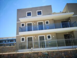 Αλουμινοκατασκευές Καλύβες Αποκορώνου, κουφώματα αλουμινίου Καλύβες Αποκορώνου, γκαραζόπορτες Καλύβες Αποκορώνου, κάγκελα Καλύβες Αποκορώνου, ρολλά Καλύβες Αποκορώνου, περιφράξεις Καλύβες Αποκορώνου, πόρτες εισόδου Καλύβες Αποκορώνου, Ανδρεάκη 