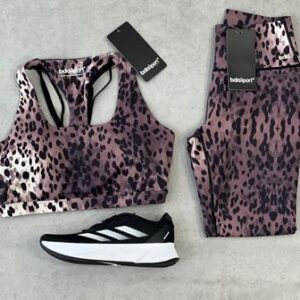 Αθλητικά είδη Φηρά Σαντορίνη, αθλητικά παπούτσια Φηρά Σαντορίνη, αθλητικά ρούχα Φηρά Σαντορίνη, γυναικεία αθλητικά ρούχα Φηρά Σαντορίνη, ανδρικά αθλητικά Φηρά Σαντορίνη, παιδικά αθλητικά Φηρά Σαντορίνη, Alafouzos 