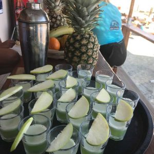 Beach bar Τήνος Άγιος Ιωάννης, καφετέρια Τήνος Άγιος Ιωάννης, φαγητό Τήνος Άγιος Ιωάννης, καφές Τήνος Άγιος Ιωάννης, ποτό Τήνος Άγιος Ιωάννης, coctails Τήνος Άγιος Ιωάννης, πρωινά γεύματα Τήνος Άγιος Ιωάννης, ροφήματα Τήνος Άγιος Ιωάννης, Lala