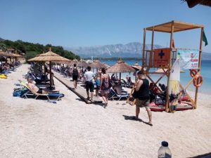 Beach bar Βαθυαβάλι Πογωνιάς, παραλία Βαθυαβάλι Πογωνιάς, καφετέρια Βαθυαβάλι Πογωνιάς, καφές Βαθυαβάλι Πογωνιάς, ροφήματα Βαθυαβάλι Πογωνιάς, πρωινά γεύματα Βαθυαβάλι Πογωνιάς, κοκτέιλ Βαθυαβάλι Πογωνιάς, σνακ Βαθυαβάλι Πογωνιάς, φυσικοί χυμοί Βαθυαβάλι Πογωνιάς, Vathiavali