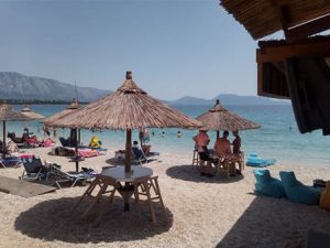 Beach bar Βαθυαβάλι Πογωνιάς, παραλία Βαθυαβάλι Πογωνιάς, καφετέρια Βαθυαβάλι Πογωνιάς, καφές Βαθυαβάλι Πογωνιάς, ροφήματα Βαθυαβάλι Πογωνιάς, πρωινά γεύματα Βαθυαβάλι Πογωνιάς, κοκτέιλ Βαθυαβάλι Πογωνιάς, σνακ Βαθυαβάλι Πογωνιάς, φυσικοί χυμοί Βαθυαβάλι Πογωνιάς, Vathiavali