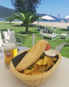 Beach bar Στρατώνι Χαλκιδικής, παραλία Στρατώνι Χαλκιδικής, καφετέρια Στρατώνι Χαλκιδικής, ροφήματα Στρατώνι Χαλκιδικής, καφές Στρατώνι Χαλκιδικής, πρωινά γεύματα Στρατώνι Χαλκιδικής, κοκτέιλ Στρατώνι Χαλκιδικής, σνακ Στρατώνι Χαλκιδικής, Mineros 