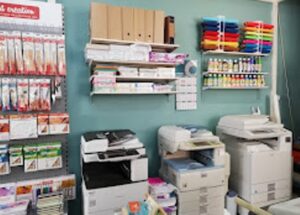 Βιβλιοπωλείο Ερμούπολη Σύρος, φωτοτυπικό κέντρο Ερμούπολη Σύρος, σχολικά είδη Ερμούπολη Σύρος, είδη γραφείου Ερμούπολη Σύρος, γραφική ύλη Ερμούπολη Σύρος, υλικά ζωγραφικής Ερμούπολη Σύρος, είδη σχεδίου Ερμούπολη Σύρος, ηλεκτρονικά είδη Ερμούπολη Σύρος, Θεμελιό 