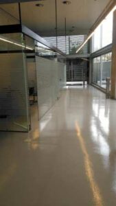 Βιομηχανικά δάπεδα Γέρακας, σταμπωτά δάπεδα Γέρακας, εποξειδικά δάπεδα Γέρακας, βοτσαλωτά δάπεδα Γέρακας, ράμπες για υπόγεια Γέρακας, Μήτσης 