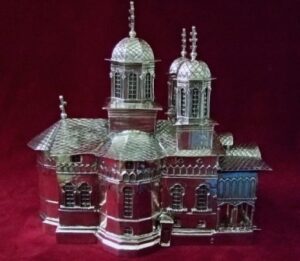 Εκκλησιαστικά είδη Ιωάννινα, εκκλησιαστικές εικόνες Ιωάννινα, καντήλια Ιωάννινα, εξαπτέρυγα Ιωάννινα, ευαγγέλια Ιωάννινα, θυμιατά Ιωάννινα, Παπαδήμας