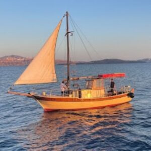 Ενοικίαση σκαφών Φηρά Σαντορίνη, vip κρουαζιέρες Φηρά Σαντορίνη, bout tours Φηρά Σαντορίνη, private tours Φηρά Σαντορίνη, ημερήσιες κρουαζιέρες Φηρά Σαντορίνη, τουριστικές περιηγήσεις Φηρά Σαντορίνη, Anemos 