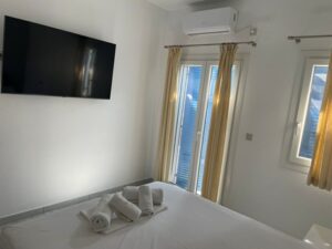 Ενοικιαζόμενα δωμάτια Χρυσοπηγή Σίφνος, ενοικιαζόμενα διαμερίσματα Χρυσοπηγή Σίφνος, ξενοδοχείο Χρυσοπηγή Σίφνος, κατάλυμα Χρυσοπηγή Σίφνος, διαμονή Χρυσοπηγή Σίφνος, ξενώνας Χρυσοπηγή Σίφνος, Fidopo 