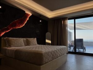 Ενοικιαζόμενες σουίτες Φοινικιά Σαντορίνη, πολυτελές δωμάτια Φοινικιά Σαντορίνη, πολυτελές διαμερίσματα Φοινικιά Σαντορίνη, σουίτες Φοινικιά Σαντορίνη, κατάλυμα Φοινικιά Σαντορίνη, διαμονή Φοινικιά Σαντορίνη, ξενοδοχείο Φοινικιά Σαντορίνη, bevimar