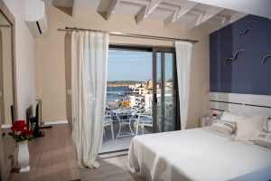 Ενοικιαζόμενα δωμάτια Άγιος Νικόλαος Λασιθίου, ενοικιαζόμενα διαμερίσματα Άγιος Νικόλαος, ξενώνας Άγιος Νικόλαος Λασιθίου, διαμονή Άγιος Νικόλαος Λασιθίου, κατάλυμα Άγιος Νικόλαος Λασιθίου, ξενοδοχείο Άγιος Νικόλαος Λασιθίου, Emerald