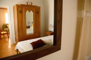 Ενοικιαζόμενα δωμάτια Κιόνι Ιθάκη, επιπλωμένες κατοικίες Κιόνι Ιθάκη, ενοικιαζόμενα διαμερίσματα Κιόνι Ιθάκη, ξενώνας Κιόνι Ιθάκη, κατάλυμα Κιόνι Ιθάκη, διαμονή Κιόνι Ιθάκη, Andriana's 