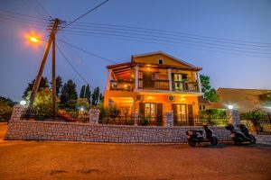 Ενοικιαζόμενα δωμάτια Κέρκυρα Άγιος Μάρκος, ενοικιαζόμενα διαμερίσματα Κέρκυρα, ξενοδοχείο Κέρκυρα Άγιος Μάρκος, ξενώνας Κέρκυρα Άγιος Μάρκος, κατάλυμα Κέρκυρα Άγιος Μάρκος, διαμονή Κέρκυρα Άγιος Μάρκος, Fani