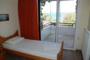 Ενοικιαζόμενα δωμάτια Μικρή Μαντίνεια Μεσσηνίας, ενοικιαζόμενα διαμερίσματα Μικρή Μαντίνεια Μεσσηνίας, κατάλυμα Μικρή Μαντίνεια Μεσσηνίας, ξενοδοχείο Μικρή Μαντίνεια Μεσσηνίας, ξενώνας Μικρή Μαντίνεια Μεσσηνίας, Λυγούρη