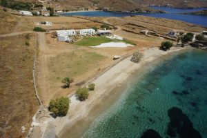 Ενοικιαζόμενα δωμάτια Κύθνος Παραλία Κουρή, ενοικιαζόμενα διαμερίσματα Κύθνος Παραλία Κουρή, ξενοδοχείο Κύθνος Παραλία Κουρή. Καταλύματα Κύθνος Παραλία Κουρή, διαμονή Κύθνος Παραλία Κουρή , Guardiero