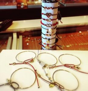 Εργαστήριο κοσμημάτων Άγιος Στέφανος, χειροποίητα κοσμήματα Άγιος Στέφανος, χειροποίητα δαχτυλίδια Άγιος Στέφανος, χειροποίητα σκουλαρίκια Άγιος Στέφανος, χειροποίητα μενταγιόν Άγιος Στέφανος, Ράλλης 