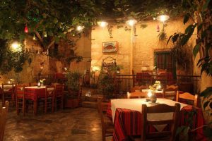 Εστιατόριο Χανιά Παλιά Πόλη, ταβέρνα Χανιά Παλιά Πόλη, μαγειρευτά Χανιά Παλιά Πόλη. Κρεατικά Χανιά Παλιά Πόλη, Κρητικοί μεζέδες Χανιά Παλιά Πόλη, φαγητό Χανιά Παλιά Πόλη, Ellotia