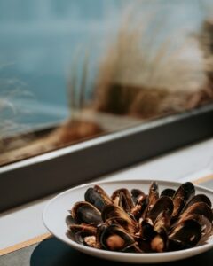 Εστιατόριο Οία Σαντορίνη, ταβέρνα Οία Σαντορίνη, θαλασσινά Οία Σαντορίνη, φρέσκα ψάρια Οία Σαντορίνη, μαγειρευτά φαγητά Οία Σαντορίνη, ζυμαρικά Οία Σαντορίνη, ψητά κρέατα Οία Σαντορίνη, γλυκά Οία Σαντορίνη, Thalami 