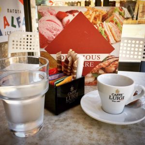 Fast food Άφυτος Κασσάνδρας, καφετέρια Άφυτος Κασσάνδρας, σάντουιτς Άφυτος Κασσάνδρας, κρέπες Άφυτος Κασσάνδρας. Βάφλες Άφυτος Κασσάνδρας, παγωτά Άφυτος Κασσάνδρας. Καφετέριες Άφυτος Κασσάνδρας, Square Delicious