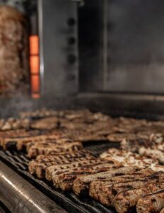 Fast food Θεσσαλονίκη, σουβλατζίδικο Θεσσαλονίκη, ψητοπωλείο Θεσσαλονίκη, σουβλάκια Θεσσαλονίκη, burger Θεσσαλονίκη, ποικιλίες κρεατικών Θεσσαλονίκη, ψητά κρέατα Θεσσαλονίκη, Devido 