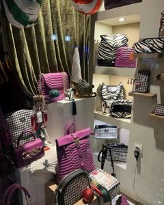 Γυναικεία ένδυση Κίσσαμος Χανίων, γυναικεία ρούχα Κίσσαμος Χανίων, γυναικεία αξεσουάρ Κίσσαμος Χανίων, κοσμήματα Κίσσαμος Χανίων, τσάντες Κίσσαμος Χανίων, πορτοφόλια Κίσσαμος Χανίων, φορέματα Κίσσαμος Χανίων, πανωφόρια Κίσσαμος Χανίων, Enthimion 