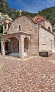 Ιερά Μονή Λουτράκι, μοναστήρι Λουτράκι, ιερός ναός Λουτράκι, εκκλησία Λουτράκι, χώρος προσευχής Λουτράκι, εκκλησιαστικές λειτουργίες Λουτράκι, Οσίου Παταπίου 