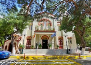 Ιερός Ναός Ηράκλειο Αττικής, εκκλησία Ηράκλειο Αττικής, χώρος προσευχής Ηράκλειο Αττικής, εκκλησιαστική λειτουργία Ηράκλειο Αττικής, μυστήρια γάμων Ηράκλειο Αττικής, μυστήριο βάπτισης Ηράκλειο Αττικής, Αγίας Τριάδας