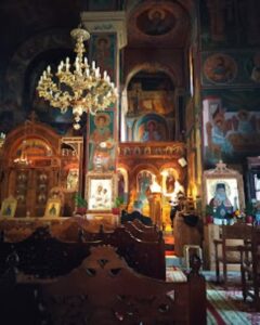 Ιερός Ναός Ηράκλειο Αττικής, εκκλησία Ηράκλειο Αττικής, χώρος προσευχής Ηράκλειο Αττικής, εκκλησιαστική λειτουργία Ηράκλειο Αττικής, μυστήρια γάμων Ηράκλειο Αττικής, μυστήριο βάπτισης Ηράκλειο Αττικής, Αγίας Τριάδας