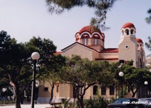 Ιερός Ναός Ηράκλειο Αττικής, εκκλησία Ηράκλειο Αττικής, χώρος προσευχής Ηράκλειο Αττικής, εκκλησιαστική λειτουργία Ηράκλειο Αττικής, μυστήρια γάμων Ηράκλειο Αττικής, μυστήριο βάπτισης Ηράκλειο Αττικής, Αγίας Τριάδας