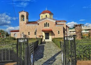 Ιερός Ναός Νέα Κίος, εκκλησία Νέα Κίος, χώρος προσευχής Νέα Κίος, εκκλησιαστικές λειτουργίες Νέα Κίος, μυστήριο γάμου Νέα Κίος, μυστήριο βάπτισης Νέα Κίος, Θεομάνας Οδηγήτριας