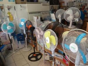 Ηλεκτρικές συσκευές Οία Σαντορίνη, τηλεοράσεις Οία Σαντορίνη, αφρυγαντήρες Οία Σαντορίνη, ηλεκτρικές σκούπες Οία Σαντορίνη, συσκευές κουζίνας Οία Σαντορίνη, ανεμιστήρες Οία Σαντορίνη, κλιματιστικά Οία Σαντορίνη, Ηλεκτραγορά