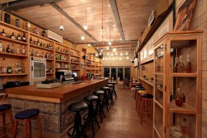 Καφετέρια Άμφισσα, καφέ Άμφισσα, μπαρ Άμφισσα, φαγητό Άμφισσα, ροφήματα Άμφισσα, ποτά Άμφισσα, παγωτά Άμφισσα, σαλάτες Άμφισσα, κρεατικά Άμφισσα, Χάρμαινα 