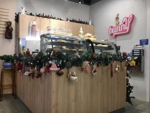 Καφετέρια Καλαμάτα, καφέ Καλαμάτα, σνακ Καλαμάτα, ροφήματα Καλαμάτα, πρωινά γεύματα Καλαμάτα, γλυκά Καλαμάτα, σάντουιτς Καλαμάτα, Bunny