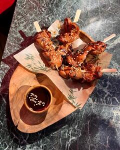 Καφετέρια Κουκάκι Αθήνα, μπαρ Κουκάκι Αθήνα, καφές Κουκάκι Αθήνα, πρωινά γεύματα Κουκάκι Αθήνα, ροφήματα Κουκάκι Αθήνα, κοκτέιλ Κουκάκι Αθήνα, ποτά Κουκάκι Αθήνα, burgers Κουκάκι Αθήνα, Tiki Bar 