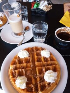 Καφετέρια Χωρεπίσκοποι Κέρκυρα, καφές Χωρεπίσκοποι Κέρκυρα, πρωινά γεύματα Χωρεπίσκοποι Κέρκυρα, ροφήματα Χωρεπίσκοποι Κέρκυρα, σνακ Χωρεπίσκοποι Κέρκυρα, σάντουιτς Χωρεπίσκοποι Κέρκυρα, γλυκά Χωρεπίσκοποι Κέρκυρα, φυσικοί χυμοί Χωρεπίσκοποι Κέρκυρα, Μάζης 