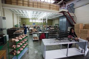 Βιοτεχνία υποδημάτων Σούδα Χανίων, παπούτσια Σούδα Χανίων, σανδάλια Σούδα Χανίων, χειροποίητα σανδάλια Σούδα Χανίων, γυναικεία παπούτσια Σούδα Χανίων, ανδρικά παπούτσια Σούδα Χανίων, παιδικά παπούτσια Σούδα Χανίων, Klimatsakis