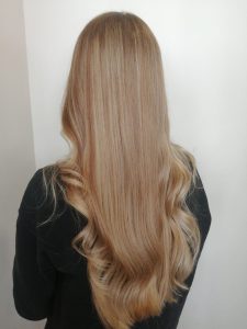 Κομμωτήριο Καλαμπάκα, κομμώτρια Καλαμπάκα, μπαλαγιάζ Καλαμπάκα, νυφικό χτένισμα Καλαμπάκα, βραδινό χτένισμα Καλαμπάκα, κούρεμα γυναικείο Καλαμπάκα, θεραπεία κερατίνης Καλαμπάκα, De Styll