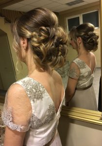 Κομμωτήριο Καλλονή Λέσβου, κομμώτρια Καλλονή Λέσβου, κούρεμα γυναικείο Καλλονή Λέσβου, κούρεμα ανδρικό Καλλονή Λέσβου, χτενίσματα βραδινά Καλλονή Λέσβου, αντάβγιες Καλλονή Λέσβου, βαφή μαλλιών Καλλονή Λέσβου, Effies