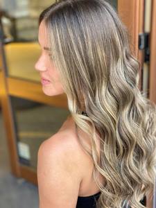 Κομμωτήριο Βέροια, κουρέματα γυναικεία Βέροια, βαφές μαλλιών Βέροια, ανταύγειες Βέροια, μανικιούρ Βέροια, πεντικιούρ Βέροια, βραδινά χτενίσματα Βέροια, SD