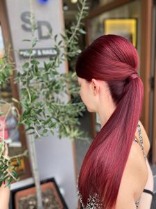 Κομμωτήριο Βέροια, κουρέματα γυναικεία Βέροια, βαφές μαλλιών Βέροια, ανταύγειες Βέροια, μανικιούρ Βέροια, πεντικιούρ Βέροια, βραδινά χτενίσματα Βέροια, SD