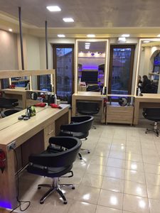 Κομμωτήριο Βέροια, κουρέματα γυναικεία Βέροια, βαφές μαλλιών Βέροια, ανταύγειες Βέροια, μανικιούρ Βέροια, πεντικιούρ Βέροια, βραδινά χτενίσματα Βέροια, SD