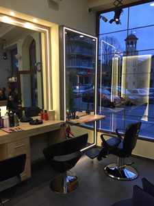 Κομμωτήριο Βέροια, κουρέματα γυναικεία Βέροια, βαφές μαλλιών Βέροια, ανταύγειες Βέροια, μανικιούρ Βέροια, πεντικιούρ Βέροια, βραδινά χτενίσματα Βέροια, SD