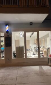 Μπαρμπέρικο Καλαμαριά Θεσσαλονίκης, κομμωτήριο Καλαμαριά Θεσσαλονίκης, κουρείο Καλαμαριά Θεσσαλονίκης, ανδρικό κούρεμα Καλαμαριά Θεσσαλονίκης, παιδικό κούρεμα Καλαμαριά Θεσσαλονίκης, περιποίηση γενειάδας Καλαμαριά Θεσσαλονίκης, ξύρισμα Καλαμαριά Θεσσαλονίκης, Παπαξενίδης 