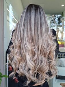 Κομμωτήριο Κηφισιά, κουρέματα Κηφισιά, βραδινά χτενίσματα Κηφισιά, βαφή μαλλιών Κηφισιά, ανταύγειες Κηφισιά, κερατίνη μαλλιών Κηφισιά, θεραπείες μαλλιών Κηφισιά, νυφικά χτενίσματα Κηφισιά, Ανθή