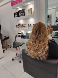 Κομμωτήριο Κηφισιά, κουρέματα Κηφισιά, βραδινά χτενίσματα Κηφισιά, βαφή μαλλιών Κηφισιά, ανταύγειες Κηφισιά, κερατίνη μαλλιών Κηφισιά, θεραπείες μαλλιών Κηφισιά, νυφικά χτενίσματα Κηφισιά, Ανθή