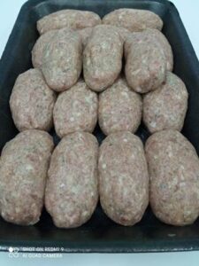 Κρεοπωλείο Χαλκίδα, χασάπικο Χαλκίδα, νωπά κρέατα Χαλκίδα, χειροποίητα κρέατα Χαλκίδα, μαριναρισμένα κρέατα Χαλκίδα, κοτόπουλα Χαλκίδα, ελληνικό αρνί Χαλκίδα, Καϊτατζής 