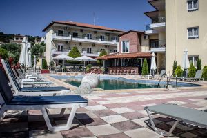 Ξενοδοχείο Κρυοπηγή Χαλκιδικής, ενοικιαζόμενα δωμάτια Κρυοπηγή Χαλκιδικής, ενοικιαζόμενα διαμερίσματα Κρυοπηγή Χαλκιδικής. Καταλύματα Κρυοπηγή Χαλκιδικής, διαμονή Κρυοπηγή Χαλκιδικής. Ξενοδοχεία Κρυοπηγή Χαλκιδικής, Hotel Ilios