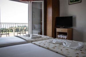 Ξενοδοχείο Κρυοπηγή Χαλκιδικής, ενοικιαζόμενα δωμάτια Κρυοπηγή Χαλκιδικής, ενοικιαζόμενα διαμερίσματα Κρυοπηγή Χαλκιδικής. Καταλύματα Κρυοπηγή Χαλκιδικής, διαμονή Κρυοπηγή Χαλκιδικής. Ξενοδοχεία Κρυοπηγή Χαλκιδικής, Hotel Ilios